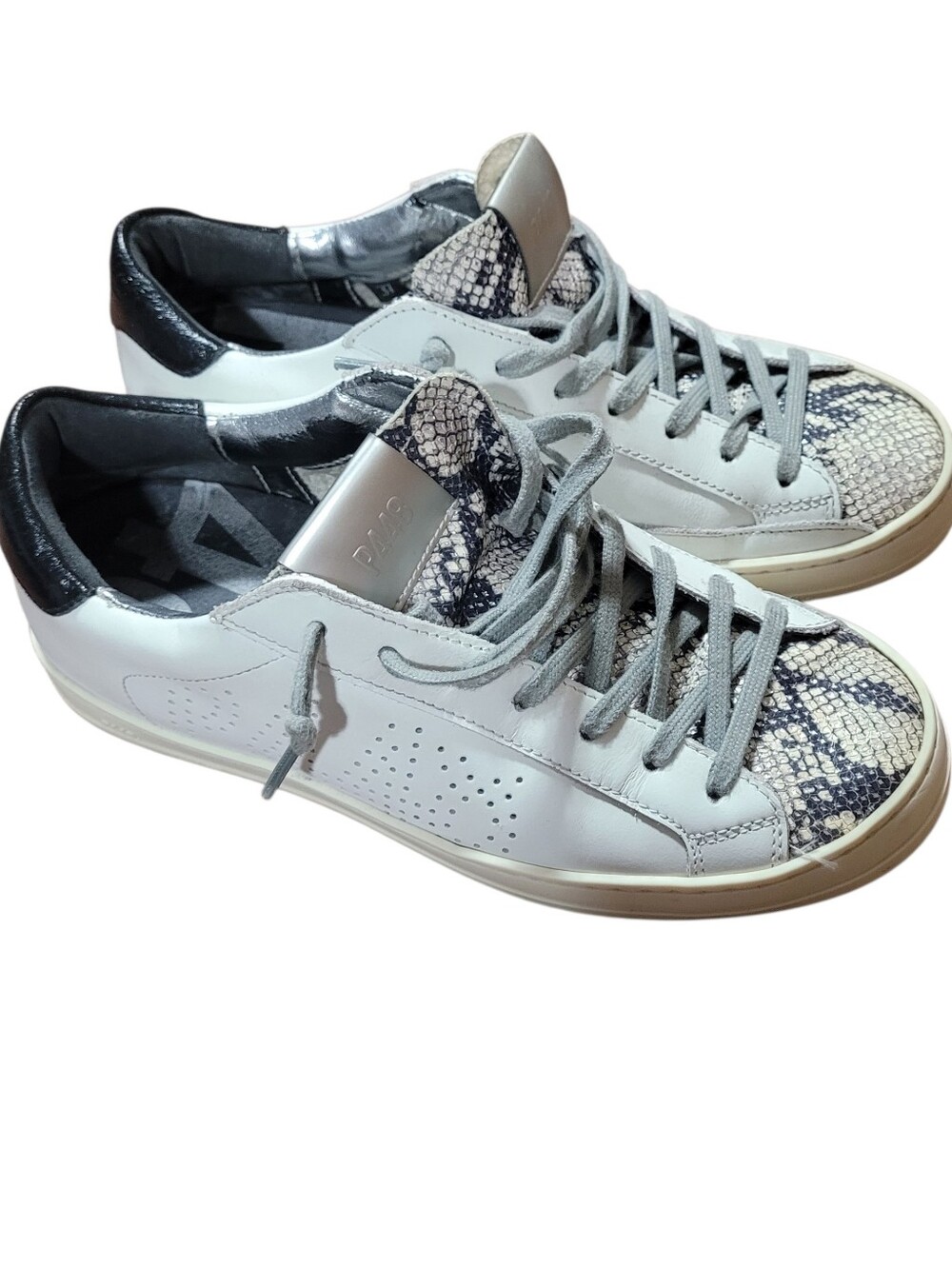 P448 John Python-Print Leather Low Top Sneakers Size 37 US 7 Classic Design